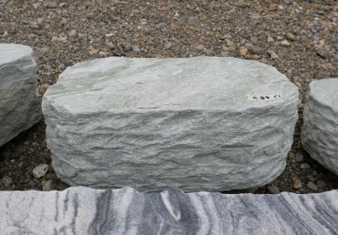  Vorschaubild U689-33947